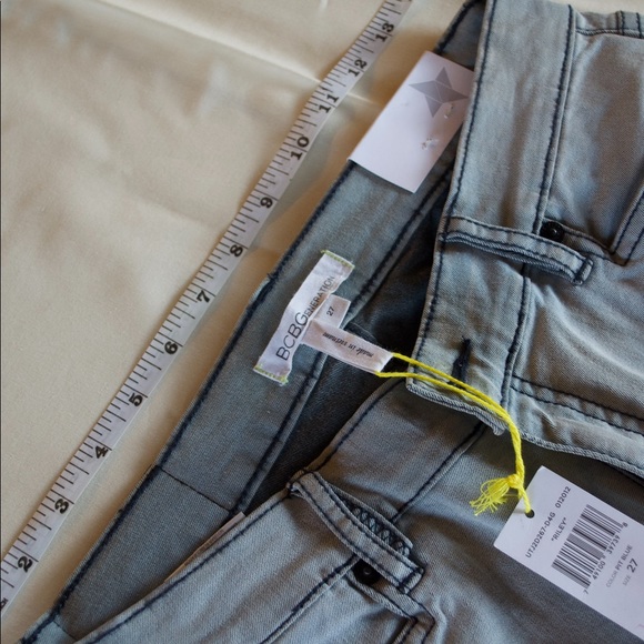 BCBGeneration Riley Straight Leg Jeans NWT - Picture 9 of 10